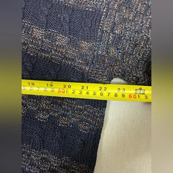 Vintage Eaton Cosby v neck pure wool knit  sweater Sz 44 - Picture 9 of 10